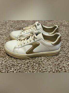 White Skechers with Gold Accent